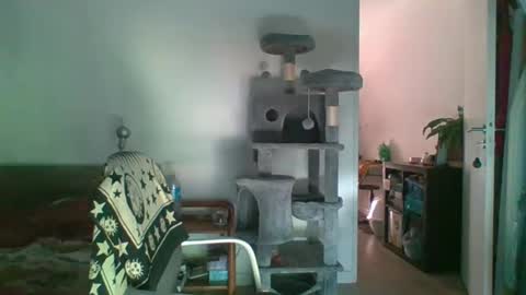 JessiJess online show from June 20, 9:04 am