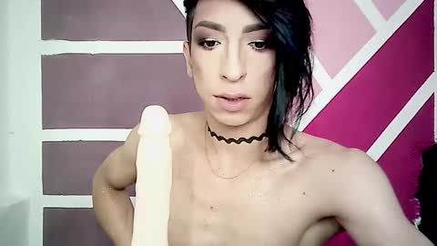 Ale online show from November 14, 1:52 am