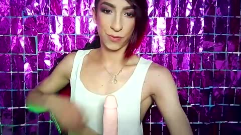Snapshot of jet_clomet21 chatting on October 8, 6:19 am Ale online show from October 8, 6:19 am