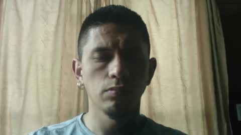 Jey and Jen online show from April 17, 3:47 pm