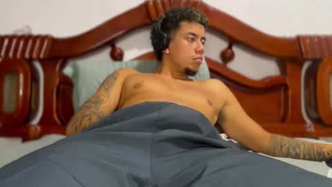 Onlyfans  Twitter  online show from October 31, 4:24 am