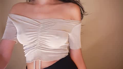 Jhaanvi online show from December 8, 5:22 pm