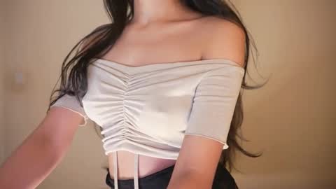 Jhaanvi online show from December 4, 5:49 pm