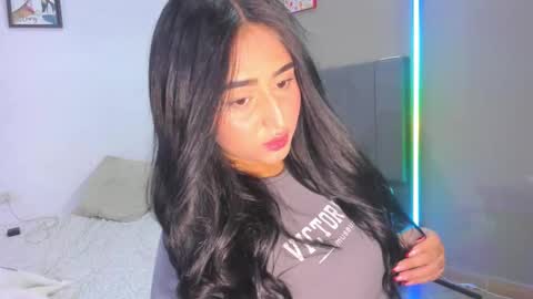 jhackelin  My independent account online show from October 19, 10:36 pm