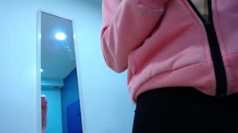 Jheampiero online show from October 23, 3:35 pm