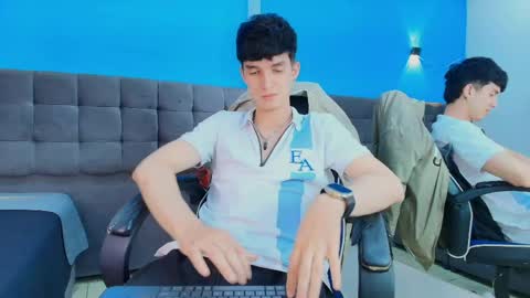 Jheampiero online show from May 14, 7:12 pm