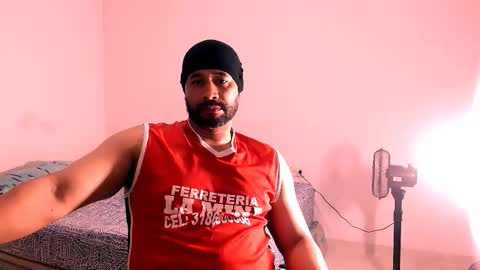 En moreno online show from November 16, 7:27 pm