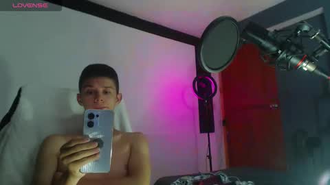Snapshot of jhoanvelezmodel chatting on October 6, 5:36 am JhoanVelezModel online show from October 6, 5:36 am