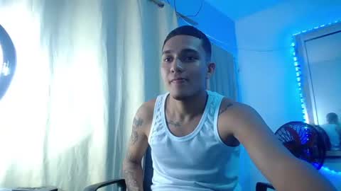 jhonaiker online show from October 9, 2:39 am