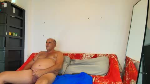 Snapshot of jhon_gade chatting on September 12, 4:14 am jhon_gade online show from September 12, 4:14 am