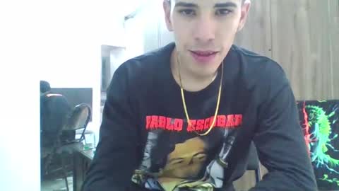 Snapshot of jhongrey2 chatting on March 11, 8:09 pm jhon online show from March 11, 8:09 pm