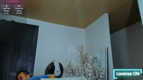 Jhony Alzate online show from October 30, 3:07 am