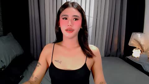 jhuliana_and_charles_room online show from October 20, 5:12 am