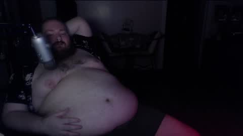 JiggleMyBelly online show from March 18, 5:13 am