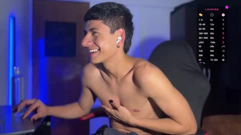 jim_dancer online show from March 6, 10:36 pm