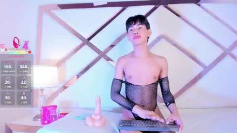 Jim  online show from November 28, 7:43 pm