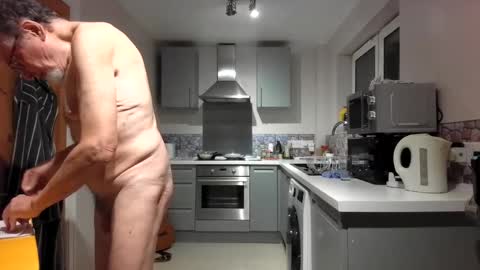 Jimmy Benido online show from February 25, 6:44 pm