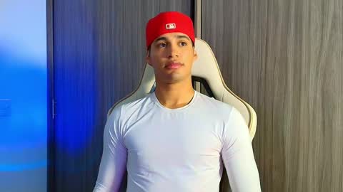 Jimmy Leeh online show from February 4, 5:55 am