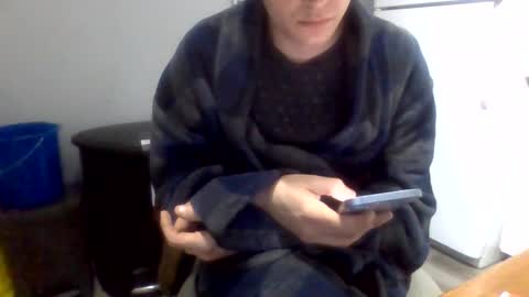 jimmyrosco online show from February 12, 8:40 am