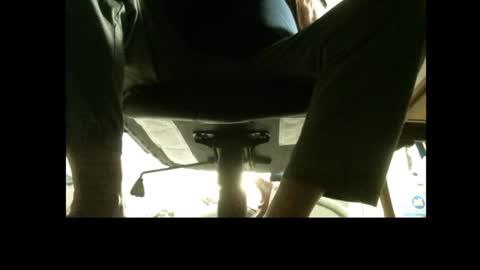 Snapshot of jimsundies chatting on February 3, 11:36 pm jimwellhung online show from February 3, 11:36 pm