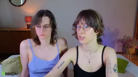 Hey Guys We are Julia ginger  Tina brunette online show from July 31, 11:55 am