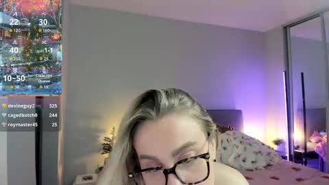 Juliette Rose online show from November 28, 11:23 pm