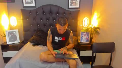 jm_hot_ online show from January 28, 5:32 am