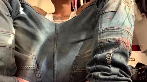 jmartel92 online show from March 3, 3:52 pm