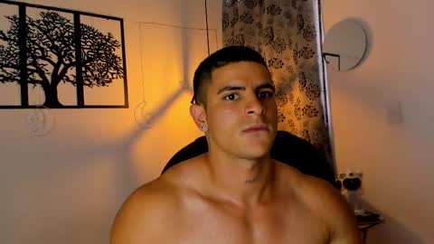 Snapshot of jmortton chatting on February 9, 2:07 pm IGJmortton online show from February 9, 2:07 pm