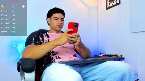 IGJmortton online show from November 12, 10:28 am