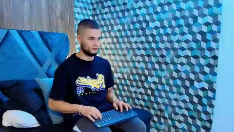  Joao online show from June 27, 1:55 am