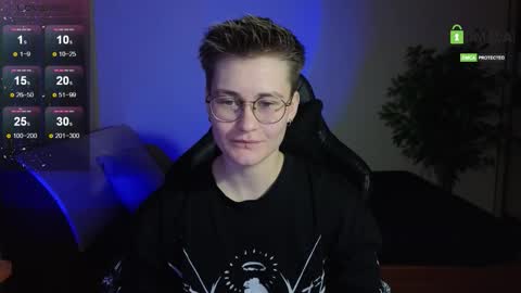 Snapshot of joan_night chatting on October 31, 9:48 pm J online show from October 31, 9:48 pm