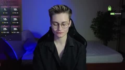 Snapshot of joan_night chatting on September 30, 7:13 pm J online show from September 30, 7:13 pm