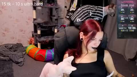 joan_wilson online show from October 14, 10:24 pm