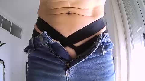 joc bi nice online show from September 17, 9:57 am