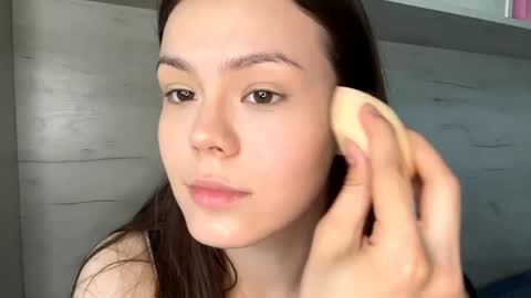 Mila online show from April 9, 9:37 am