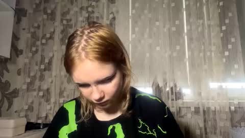 Aurora online show from February 25, 8:07 am