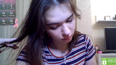 Jennifer online show from April 1, 6:27 pm