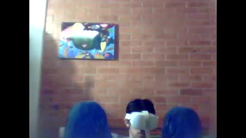 Snapshot of johan70nsexy chatting on October 15, 12:14 am johan70nsexy online show from October 15, 12:14 am