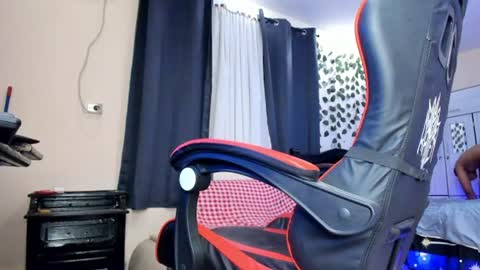 Johan Beley online show from July 9, 1:53 am