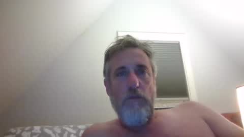 Snapshot of johann01johann02 chatting on September 18, 2:37 am Johann online show from September 18, 2:37 am
