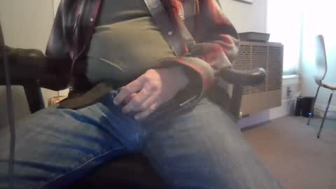 Snapshot of johann01johann02 chatting on February 14, 8:37 pm Johann online show from February 14, 8:37 pm