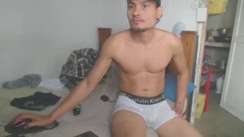 johantorres19 online show from February 6, 1:32 pm