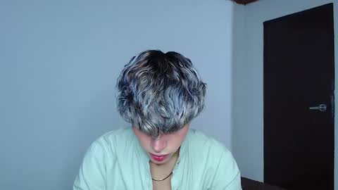 John Vichenso online show from December 1, 10:30 pm