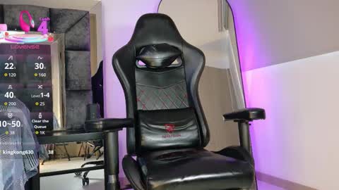 johnjaguar  online show from March 13, 2:42 pm