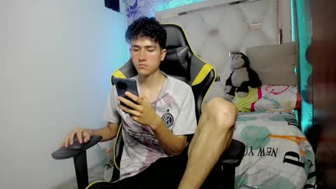 johnny_cagee online show from November 23, 8:34 am