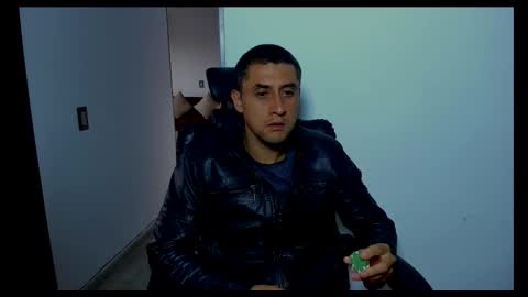 Johnny online show from December 5, 7:00 pm