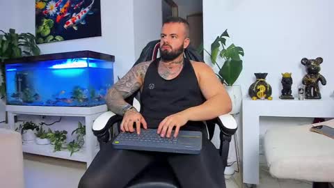 Snapshot of johnnygrayson_ chatting on September 13, 1:41 am JOHNNY online show from September 13, 1:41 am
