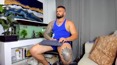Snapshot of johnnygrayson_ chatting on February 26, 10:58 pm JOHNNY online show from February 26, 10:58 pm