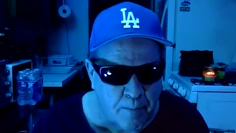 johnnytwain online show from March 8, 12:11 am